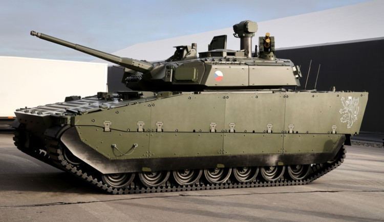 Švédsko dokončilo výrobu prvního CV90 určeného pro českou armádu