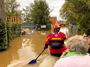 Kraj podpoří vodní záchranáře Červeného kříže, kteří zasahují u úrazů i při povodních