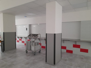 Nový Jičín zmodernizoval školní kuchyni a jídelnu. Mají nový výtah a šetří energie