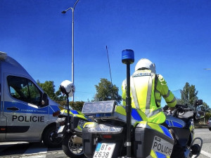 V Mošnově začaly Dny NATO, na silnicích u letiště jsou ze všech stran kolony