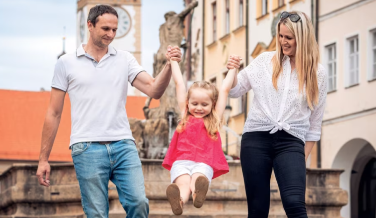 Příspěvek deset tisíc korun za trvalý pobyt v Olomouci láká. Objevili si i spekulanti