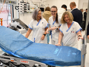 Nemocnice v Krnově otevřela nový Centrální urgentní příjem téměř za 60 milionů