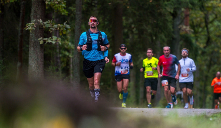 Víkend v Hradci servíruje půlmaraton, Nesvatbu, Svěceného i komiksový festival