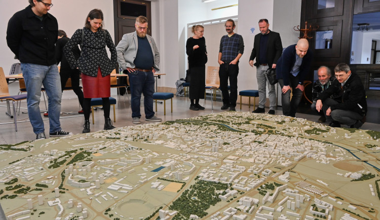 Projekt Panelova křísí podobu normalizační Ostravy