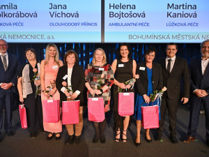 Moravskoslezská Sestra roku: 36 oceněných, nejvíc hlasů získala porodní asistentka