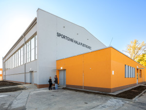 FOTO: V ostravském Pustkovci otevřela zrekonstruovaná sportovní hala. Foto: Lukáš Kaboň