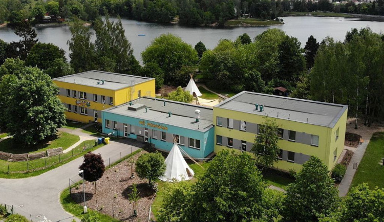 Nešťastná náhoda v jablonecké školce zpěnila emoce. Bylo to jinak, říká město