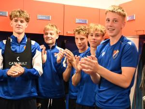 FOTO: Mladí baníkovci mají kabiny se jmény hvězd. Baroš, Jankulovski, Mikloško i Galásek