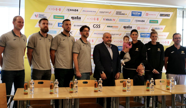 Noví trenéři, změny v sestavě a vysoké cíle. To je nová sezóna pro Volejbal Brno i Šelmy