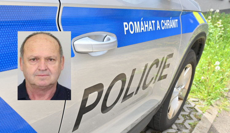 Senior v ohrožení: Muž odešel z domova a teď má vypnutý telefon, hledá ho policie