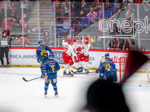 Osmá výhra v řadě. Oceláři porazili Motor 6:3