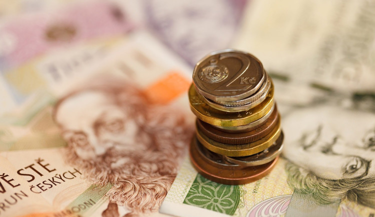 Spotřeba domácností a investice táhly růst HDP ČR ve 3. čtvrtletí 2025