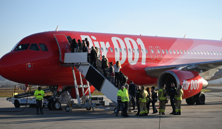 Rudá křídla přistála v Budějcích. Nový dopravce představil své plány na jihu Čech.