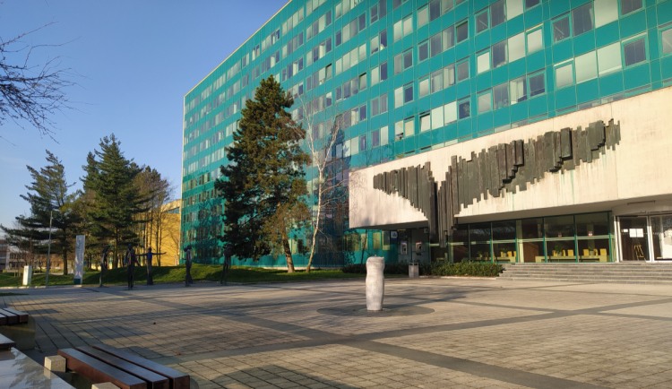 Kde se v Ostravě vzala vysoká škola? „Baňa“ se do hornického města stěhovala z Příbrami