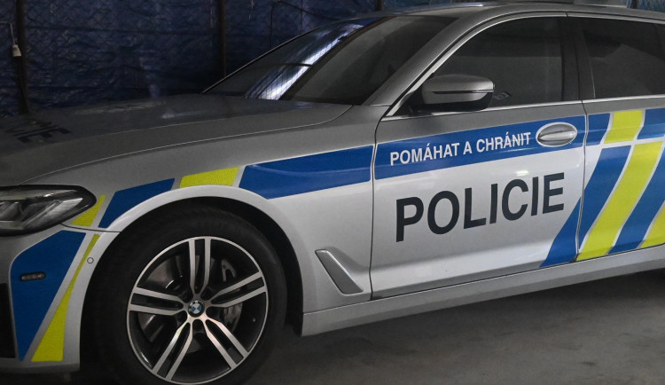 Muž chtěl investovat, přišel o více než pět milionů. Policie radí, jak poznat podvod