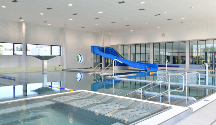 Městský bazén v Karviné. Foto: Se souhlasem STaRS Karviná