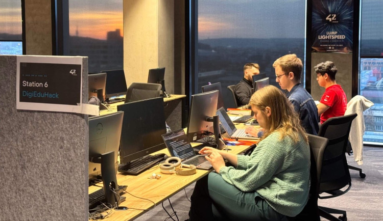 V Praze vznikala řešení pro změnu vzdělávání v Evropě na DigiEduHacku
