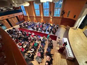 FOTO: Třinecká Univerzita třetího věku má další absolventy. Mají za sebou promoci