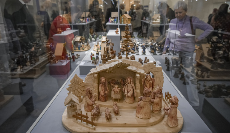 Muzeum představuje unikátní výstavu historických betlémů i děl současných autorů