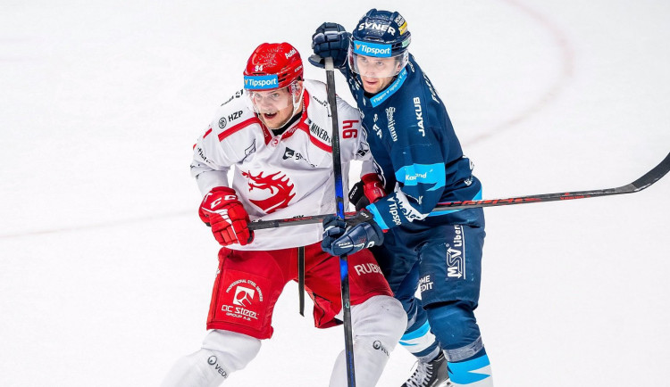 Hokejisté Liberce porazili i díky dvěma trefám Musila Třinec a jsou druzí.