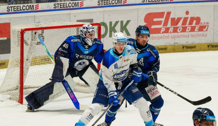 Kometa padla ve Vítkovicích. Výhru řídilo kanadské duo Nellia a Yetman. Foto: Se svolením HC Kometa Brno