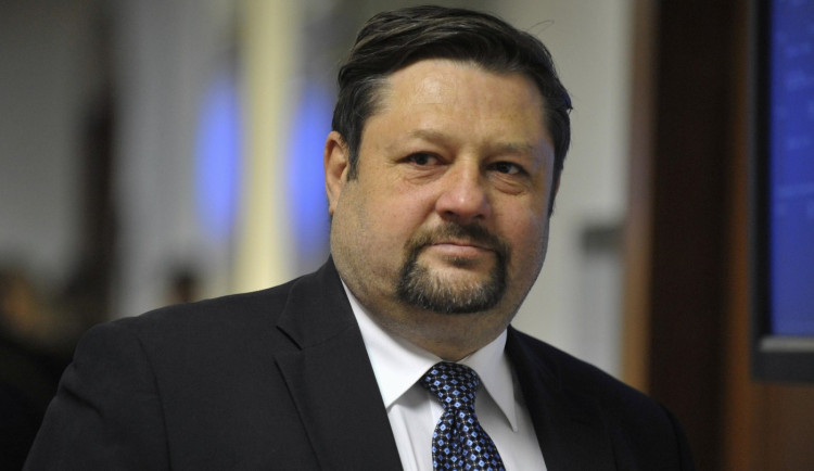 Wolf má další problém se zákonem. Exposlanec měl mařit úřední rozhodnutí