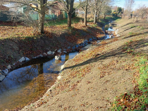 Kobylí potok prošel rozsáhlou úpravou, vznikly tůně i nové břehy