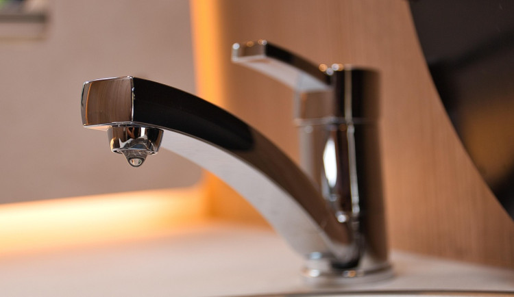 Mrazy potrápily vodárny, v Brně častěji praskalo potrubí