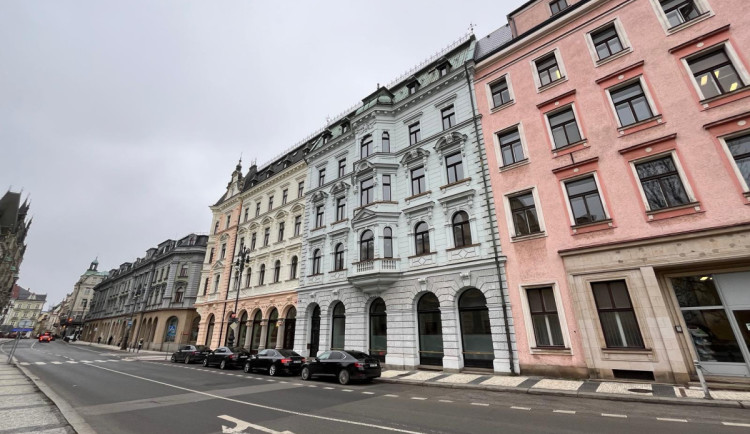 Liberec získá od Kooperativy její bývalou pobočku, pojišťovna prodej schválila