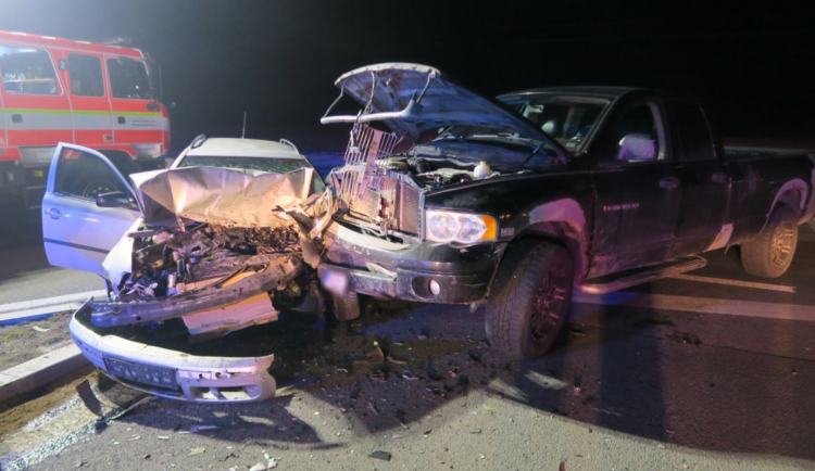 Tragická nehoda u Krnova si vyžádala život řidiče. Policie prověřuje okolnosti.