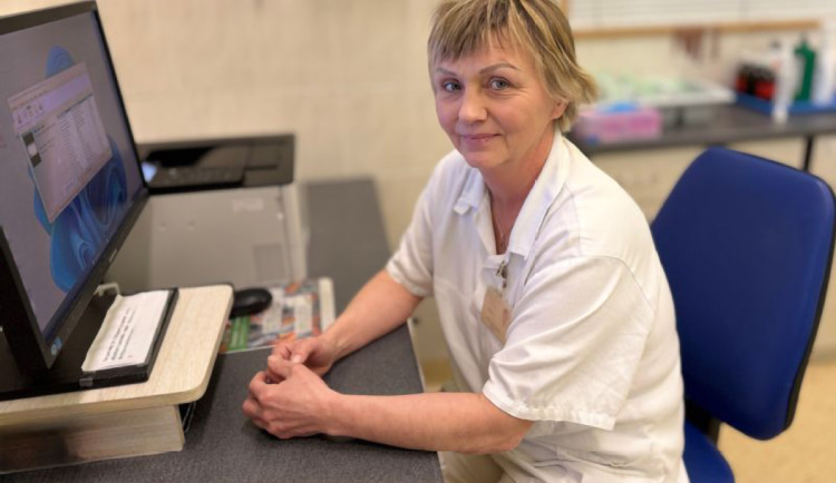 Laserem proti bolestivé píštěli. Nemocnice v Přerově využívá šetrný moderní postup