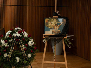 Veřejnost se rozloučila s legendárním vzpěračem Otou Zarembou.