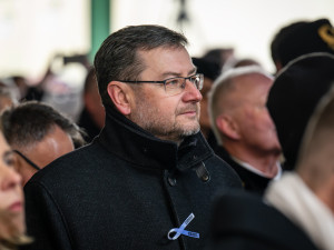 Ve Stonavě vyvezli z dolu poslední vozík, těžba černého uhlí v Česku skončila.