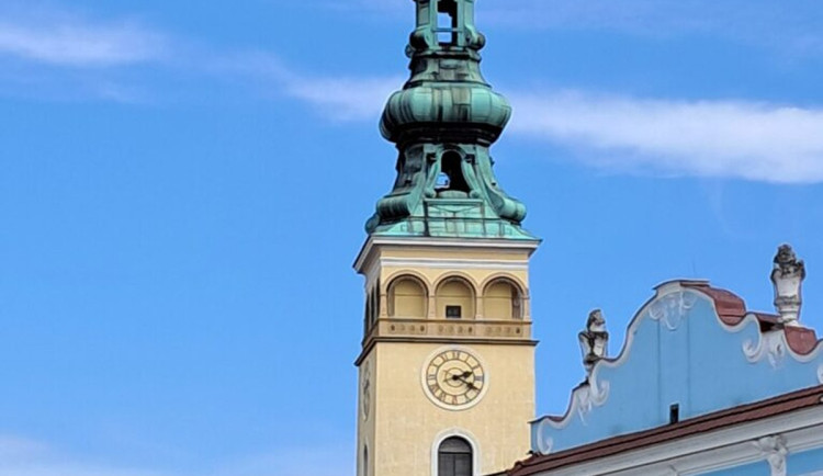 Kostelní věž v Novém Jičíně.