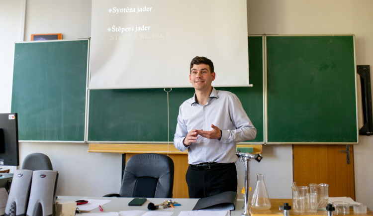 Nejmladšího ředitele ZŠ zařadil Forbes do prestižního žebříčku 30 pod 30