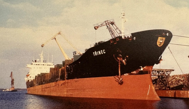 Původní podoba lodi Třinec