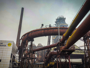 Eiffelovka v Ostravě? Výtah vás vyveze nad pece – a dole se mezitím protestuje