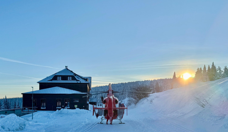 Téměř dvacet zraněných za týden. Záchranáři zasahovali na sjezdovkách.