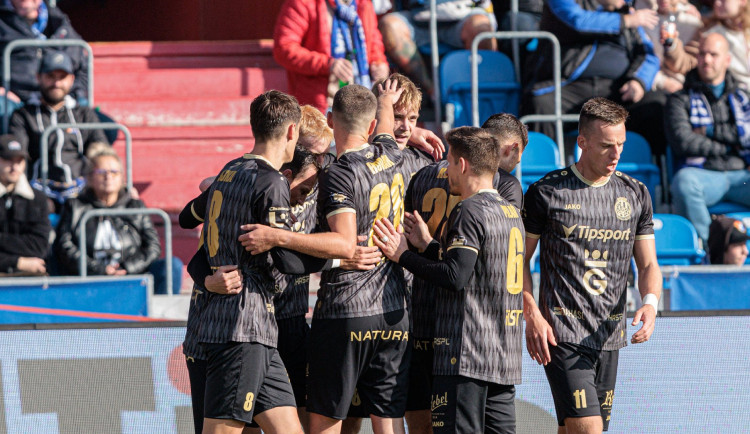 Foťák, kvásek, techno i fotbal, Hradec to zvládne v jednom víkendu