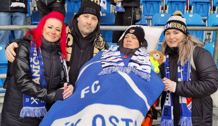 Vítkovičtí fotbalisté smutní. Zemřel mladý trenér Jan Mika Válek