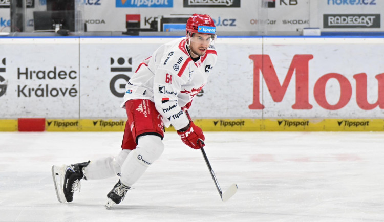 Třinec otočil zápas v Hradci Králové. Domů veze vedení v sérii o dva zápasy