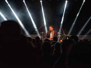 FOTO: Lidé v Ostravě si užili ples. Výtěžek jde na vybavení herny v rodinném centru