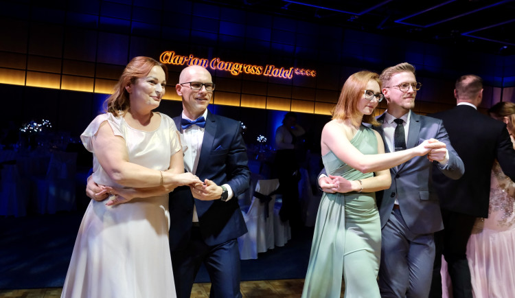 Ostravský ples_8_foto Adolf Horsinka