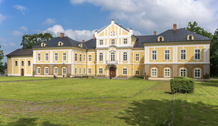 Vlády Česka a Slovenska se dnes po třech letech sejdou ke společnému jednání