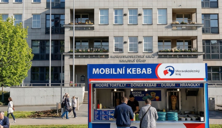 Kočky na magistrátu nebo kebab na úřadě. Moravskoslezský kraj ovládly aprílové žerty