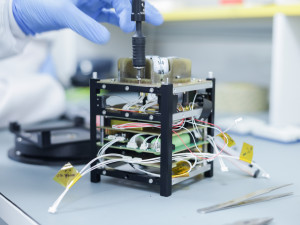 Studenti z Brna sami navrhli a sestrojili družici, která v létě poletí do vesmíru