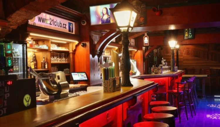 Klub podle svědků odmítal vpouštět Ukrajince a Romy. Případ jde k přestupkovému řízení