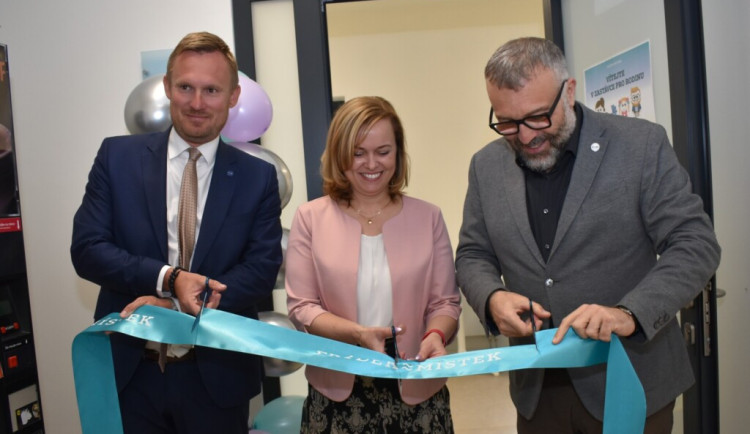 Frýdek-Místek otevřel Zastávku pro rodinu. Nabízí zázemí i sociální poradenství.