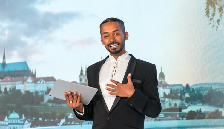 Konference v Linserce představí Yemiho, mladé lídry i vize