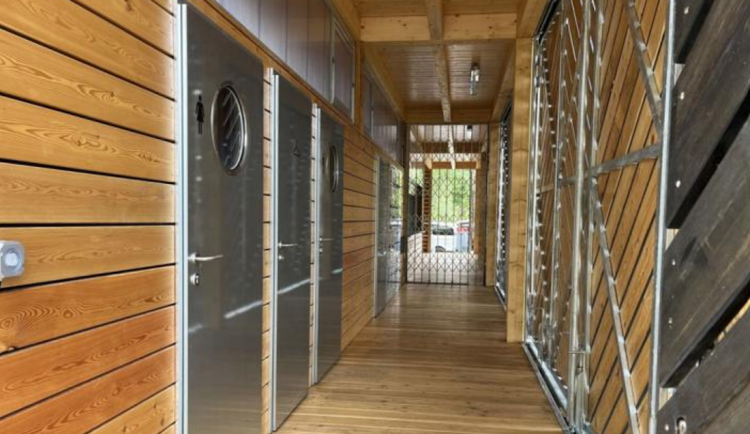 Toalety u jablonecké přehrady jsou otevřené. Jejich užívání je zdarma